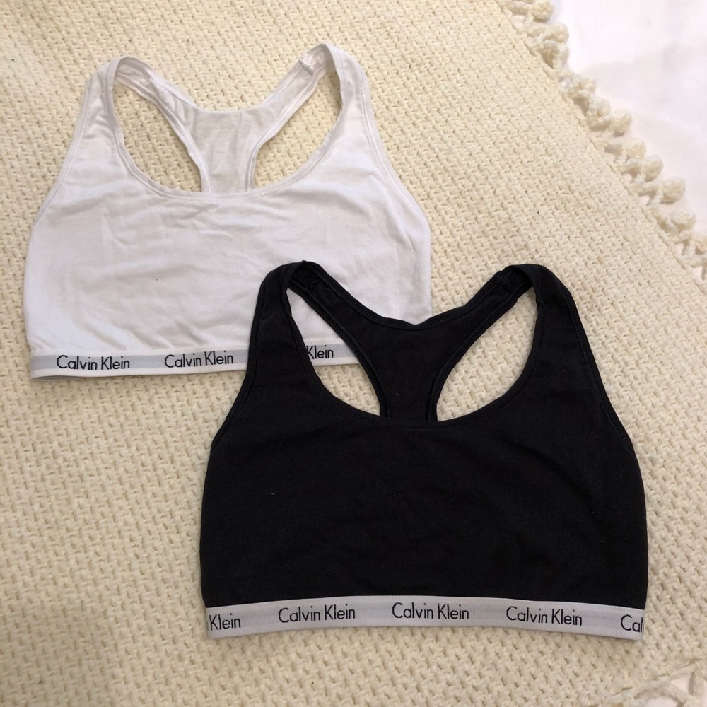 2 pc. Calvin Klein Bralette Set Size M